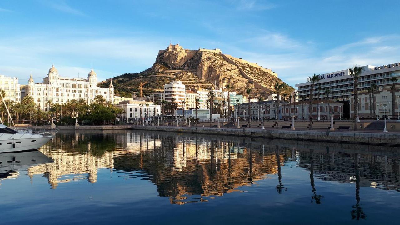 Apartamento En Alicante La Casa Azul Santa Faz Exteriör bild